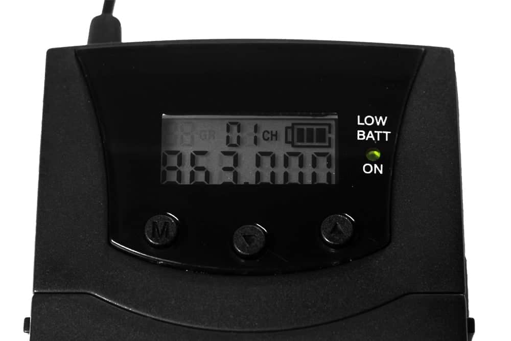 Trasmettitore wireless TX-400 Controls on the TX-400 Mobi portable transmitter